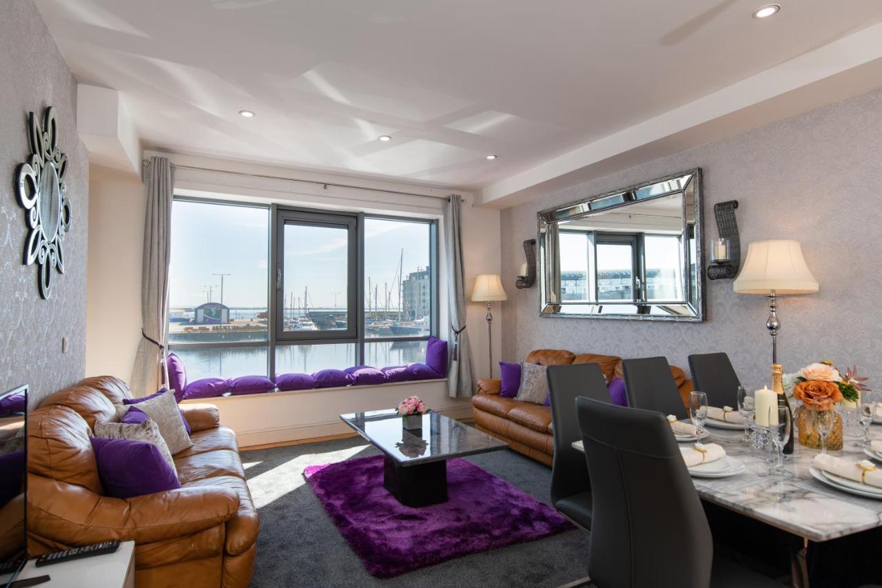 Sea View Luxury City Centre - Best Location غالواي المظهر الخارجي الصورة